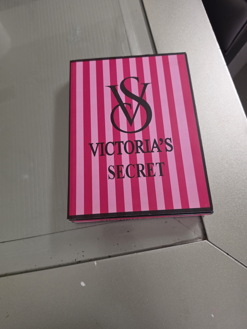 Victoria's Secret 7-Pack Days of the Week Panties Box Set